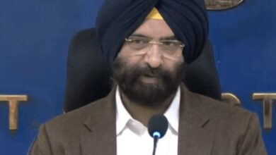 Photo of प्रदूषण पर सरकार गंभीर, नियम तोड़ने वाले उद्योग होंगे सील, नो पीयूसी वाहनों को नहीं मिलेगा ईंधन