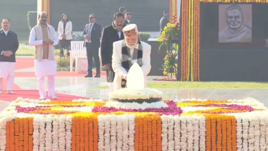 Photo of Good Governance Day: आज पूर्व प्रधानमंत्री की 101वीं जयंती, राष्ट्रपति-उपराष्ट्रपति, PM ने वाजपेयी को किया नमन