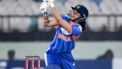 Photo of स्मृति मंधाना ने हासिल की बड़ी उपलब्धि, महिला क्रिकेट में ऐसा करने वाली बनी सिर्फ चौथी खिलाड़ी