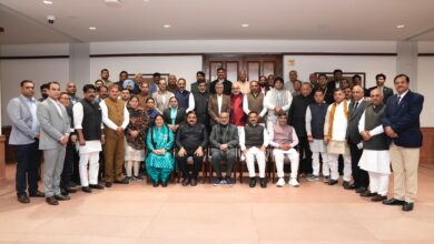 Photo of विधान सभा अध्यक्ष के नेतृत्व में हरियाणा के 5 मंत्रियों, डिप्टी स्पीकर समेत 38 विधायकों ने देखी लोक सभा की कार्यवाही