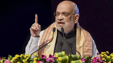 Photo of अमित शाह बोले- चुन-चुनकर निकालेंगे घुसपैठिए, ममता का पलटवार- बांग्ला बोलने वाला हर शख्स बांग्लादेशी नहीं