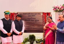 Photo of दिल्ली में आज से शुरू हुई अटल कैंटीन सेवा, अब 5 रुपये में मिलेगा स्वादिष्ट और भरपेट भोजन