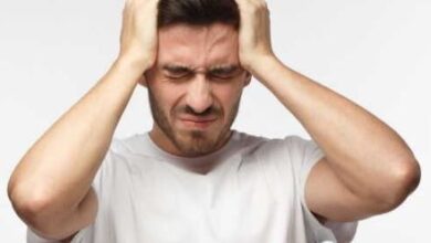 Photo of सुबह उठते ही सिर में होता है तेज दर्द, एक्सपर्ट से जानें इसका कारण