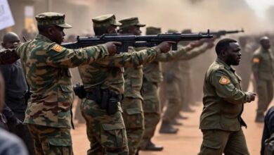 Photo of नाइजीरिया में आर्मी ने की प्रदर्शनकारी महिलाओं पर फायरिंग