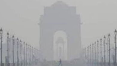 Photo of दिल्ली की आबोहवा में ‘जहर’ फिर बढ़ा, आज AQI है बहुत खराब