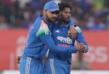 Photo of बीच मैदान कुलदीप यादव पर ‘भड़के’ विराट कोहली
