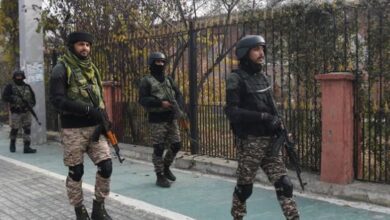 Photo of श्रीनगर: सफेदपोश आतंकी मॉड्यूल पर प्रहार जारी