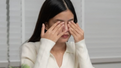 Photo of सिर्फ नींद की कमी नहीं, इन वजहों से भी लाल होती हैं आंखें