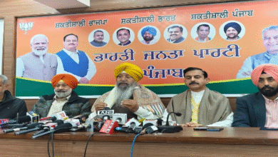Photo of दिल्ली की पूर्व मुख्यमंत्री पर गुरु साहिब के अपमान का आरोप, लालपुरा बोले- आप के सिख नेता क्यों मौन
