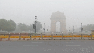 Photo of कड़ाके की ठंड के बीच सांसों पर संकट, बेहद खराब से खराब श्रेणी में आई हवा