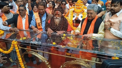 Photo of राउरकेला से अयोध्या रवाना हुआ सोने का धनुष, 22 जनवरी को होगा रामलला को समर्पित